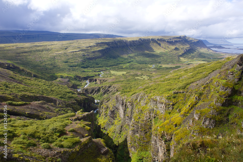 Fototapeta premium Glymur canyon, Iceland