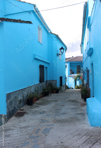 village with blue houses © RATOCA