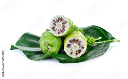 Cuadro en lienzo Exotic Fruit - Noni on white background