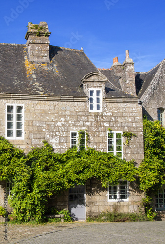 Devanture de maison ancienne bretonne