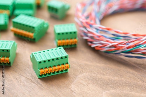 Cable connector for CCTV