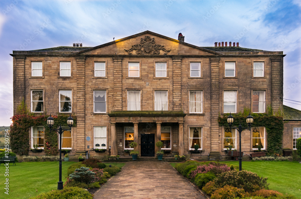 Walton Hall in a scenic setting of rolling parkland with its own