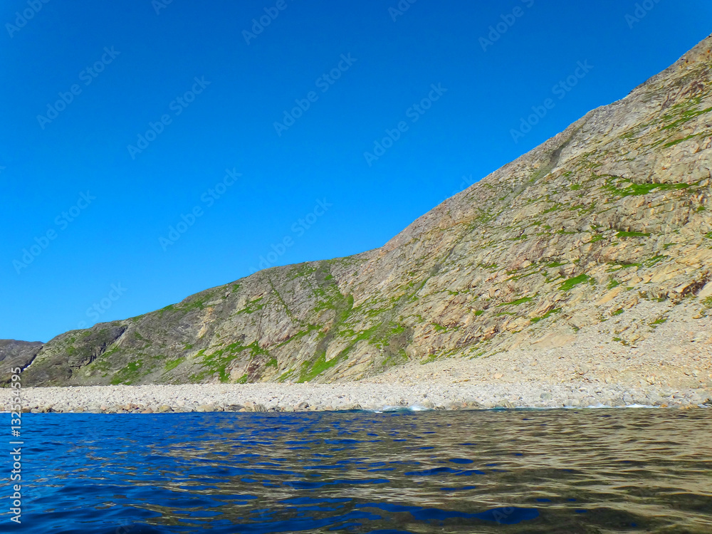 Obraz premium ocean and hill
