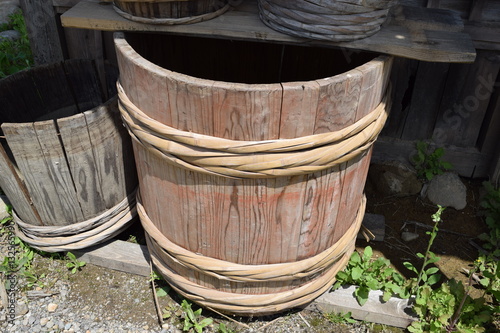 Wallpaper Mural 木製の桶 Torontodigital.ca