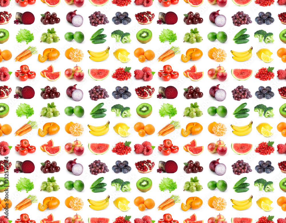 Seamless pattern of fruits and vegetables