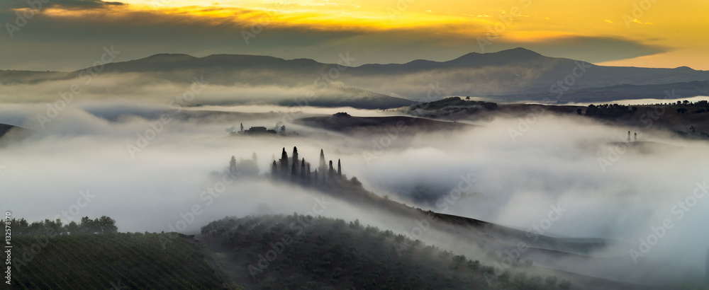 misty morning in Tuscany