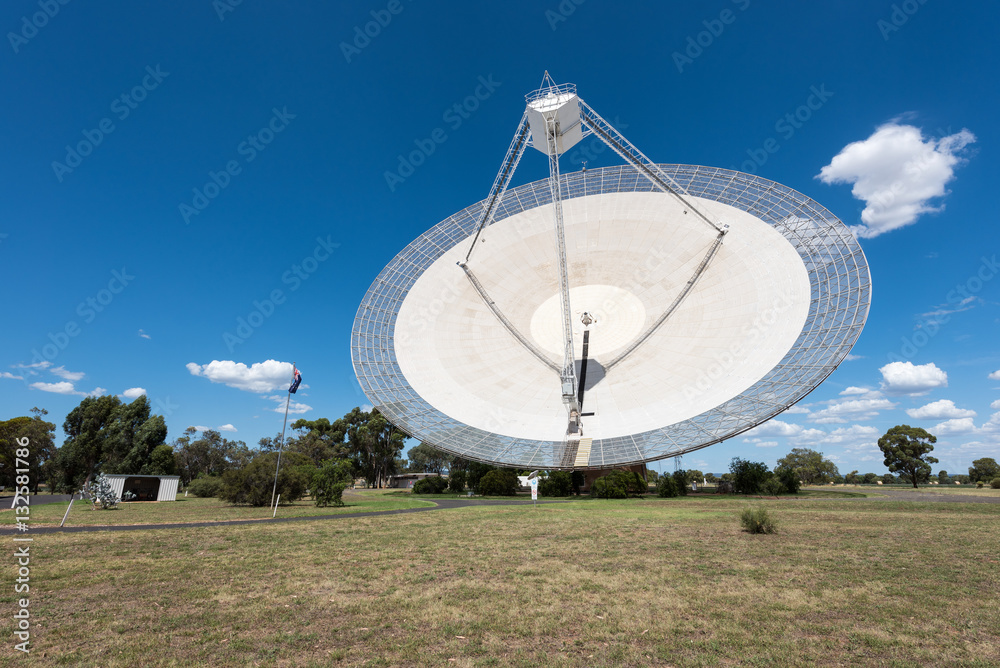 Parkes, New South Wales - December 28, 2016: CSIRO Parkes Radio Telescope, located in central west NSW, one of the telescopes comprising CSIRO’s Australia Telescope National Facility.