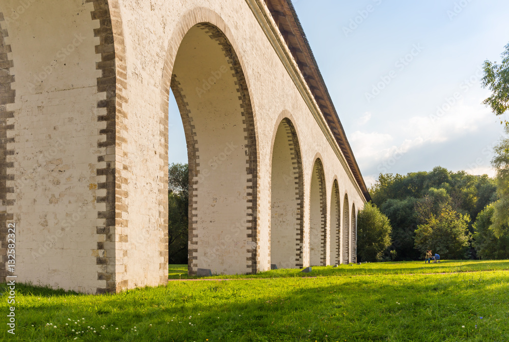 Bridge in park 