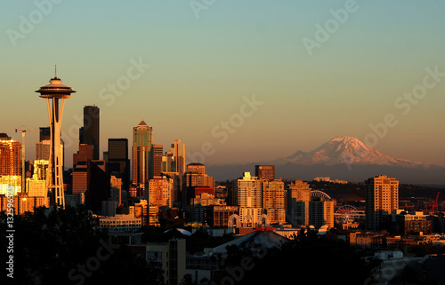 Seattle downtown skyline and Mt. Rainier, Washington