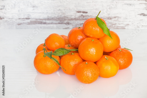 Fresh mandarine fruits