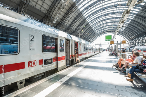 Traffic Frankfurt am Main - Bahnhof photo