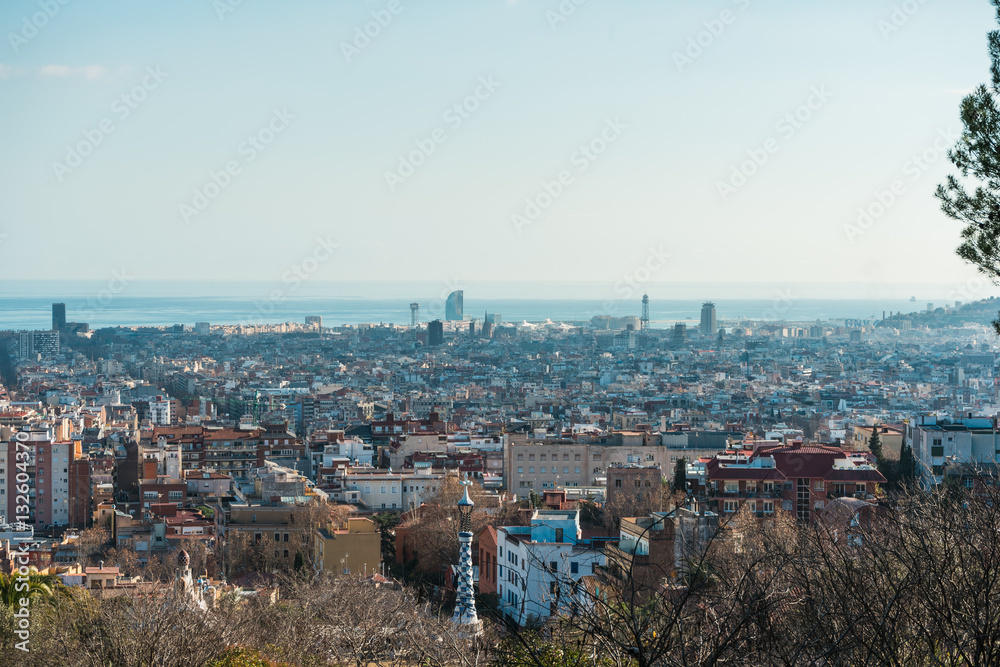 Obraz premium barcelona overview with park guell in the foreground