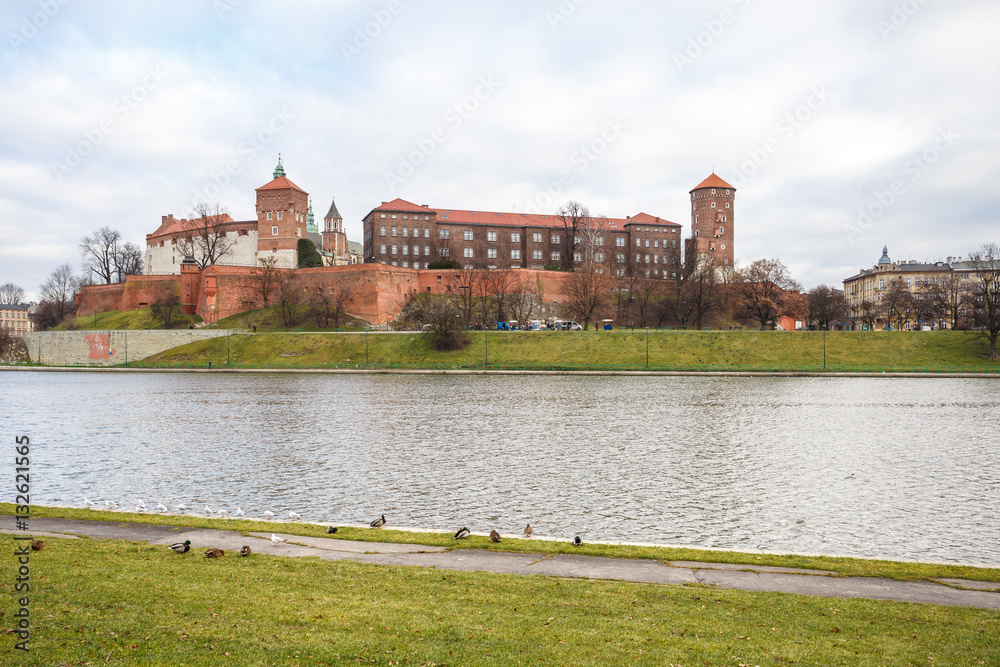 Fototapeta premium Fantastic night Krakow. The Royal Wawel Castle in Poland