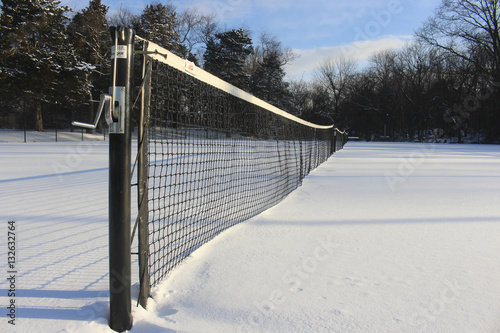 tennis net in snow