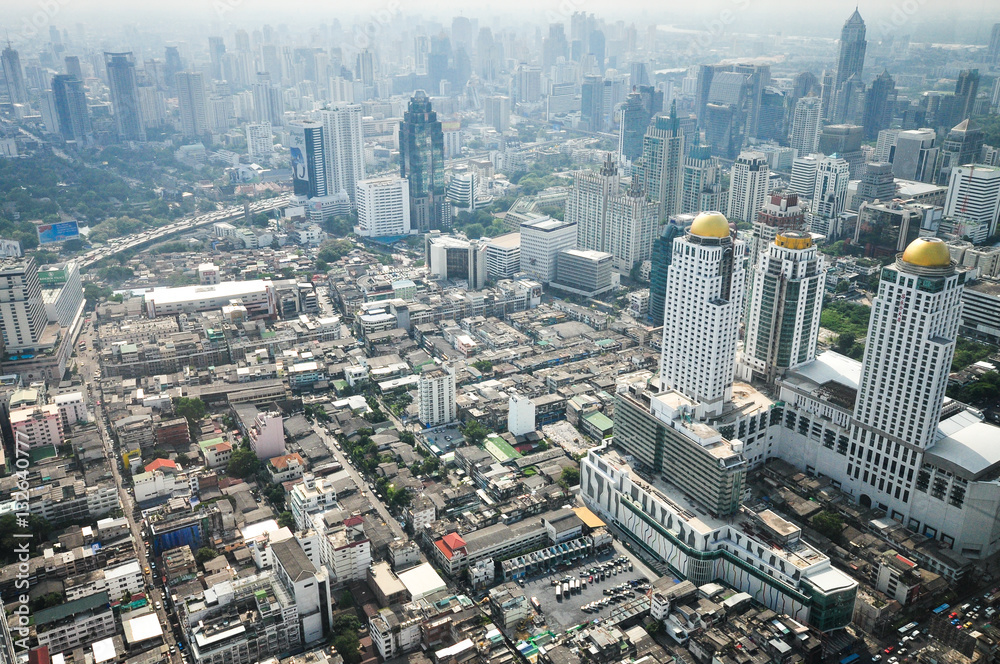 Fototapeta premium Aerial city view of Bangkok
