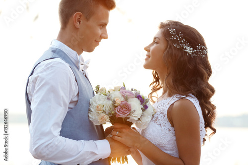 Portrait of beautiful weddi...