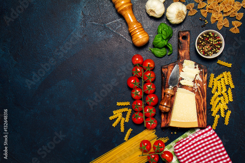 Italian food or ingredients background with fresh vegetables, pa