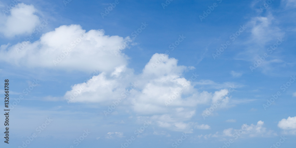 White cloud and blue sky in afternoon