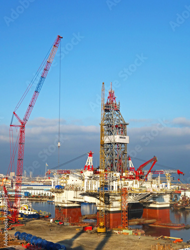 Offshore oil and rig construction, Baku, Azerbeijan photo