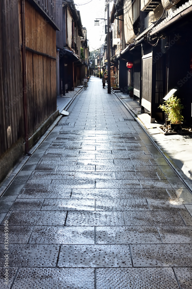 京都　祇園の路地風景