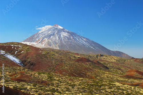 Volcán del Teide nevado © Bentor
