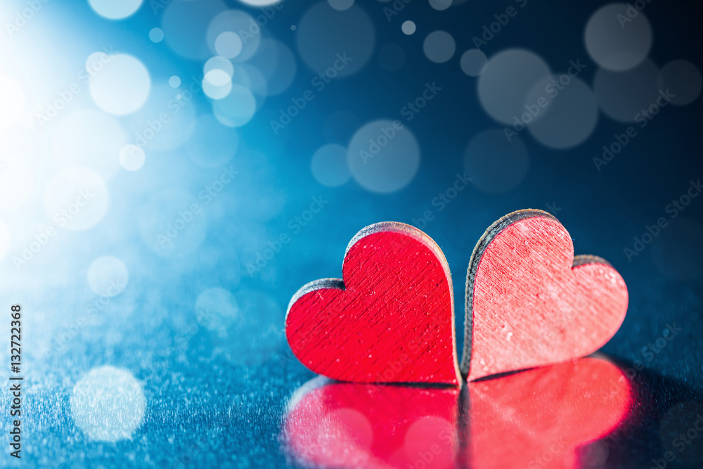 Obraz premium Valentines day hearts on metal