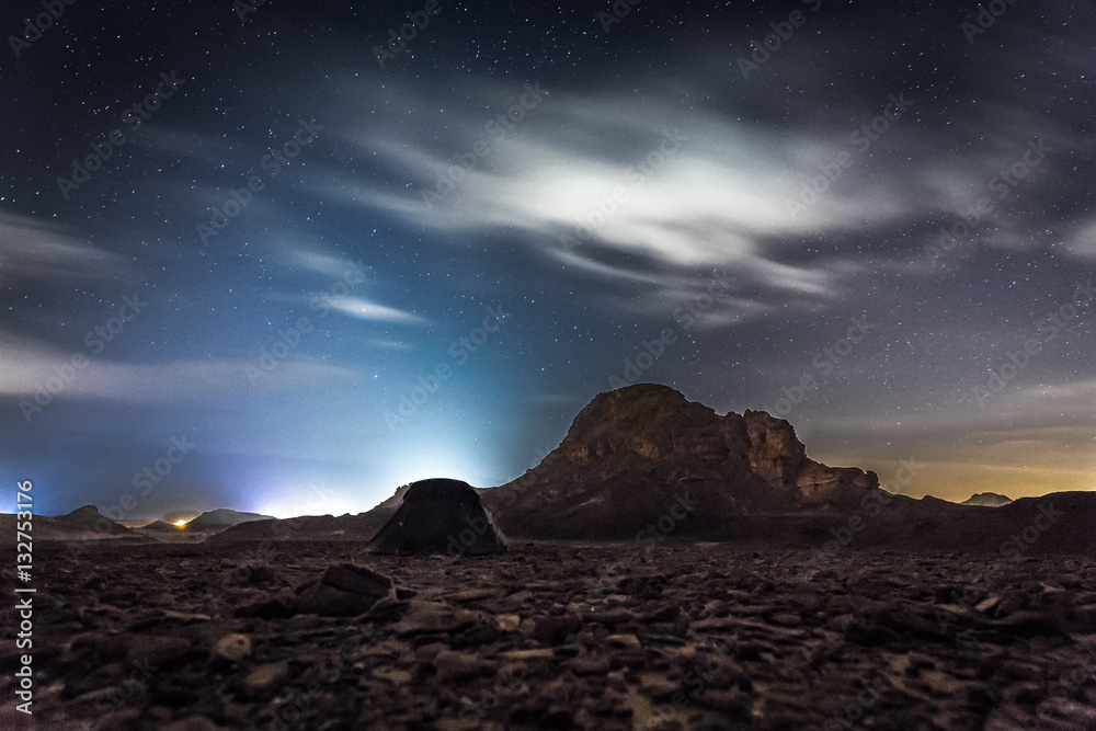 Night stars sky mountain silhouette desert  landscape nature. - obrazy, fototapety, plakaty 