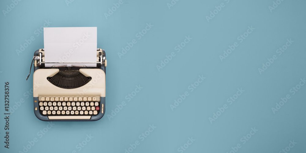 Vintage typewriter - obrazy, fototapety, plakaty 