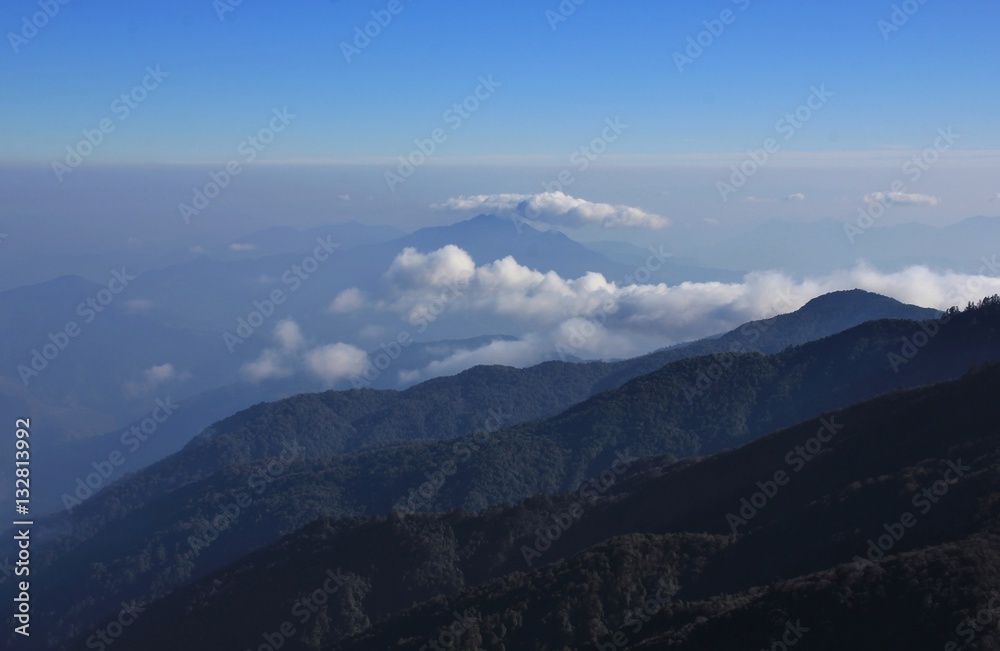 Fototapeta premium View from Mohare Danda towards west