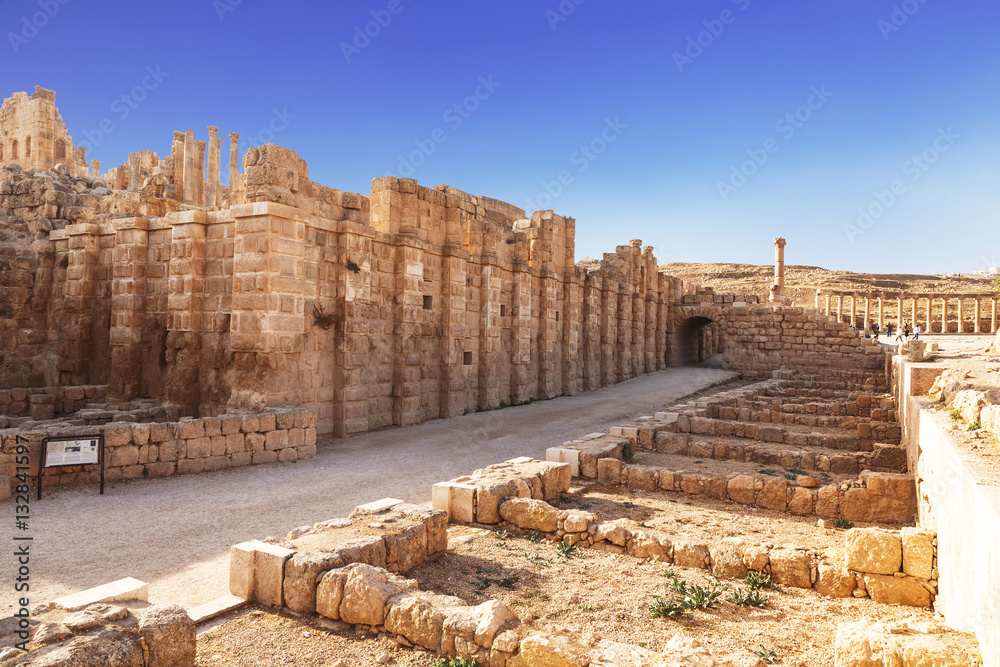 Fototapeta premium the ancient Roman city of Gerasa, Jerash, Jordan