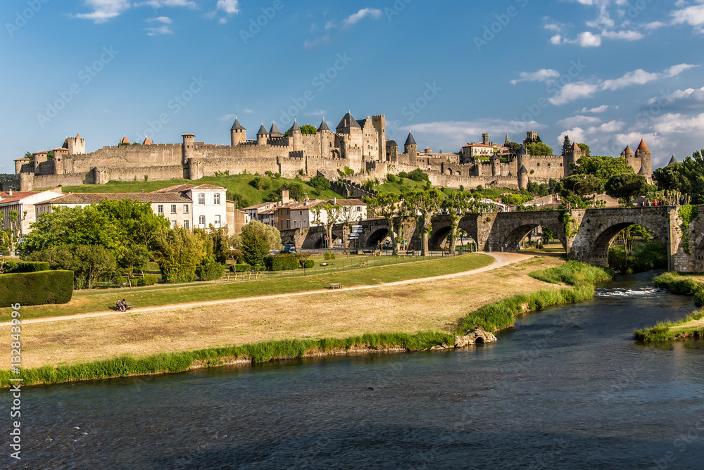 Carcassonne, Cité Médiévale et l'Aude en contrebas
