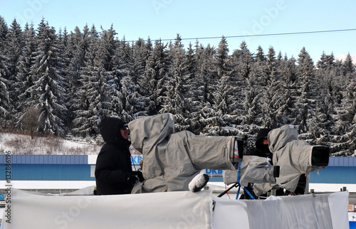 Kameramänner im Wintereinsatz photo