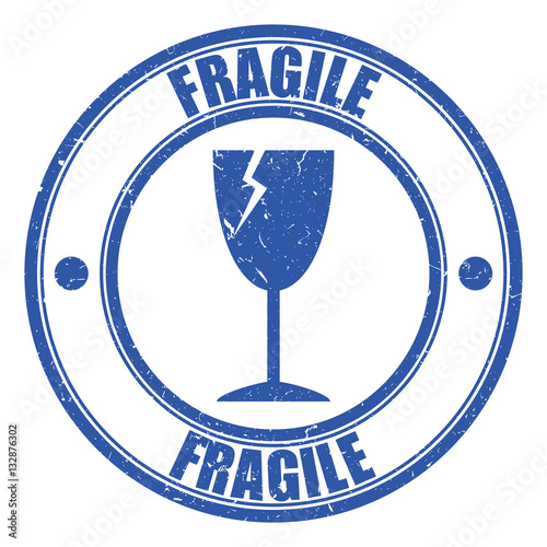 Logo fragile.