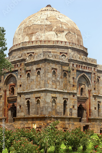 Bara Gumbad Tomb Lodi Gardens New Delhi India
