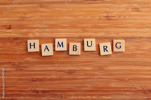 Wort Hamburg Holzbuchstaben