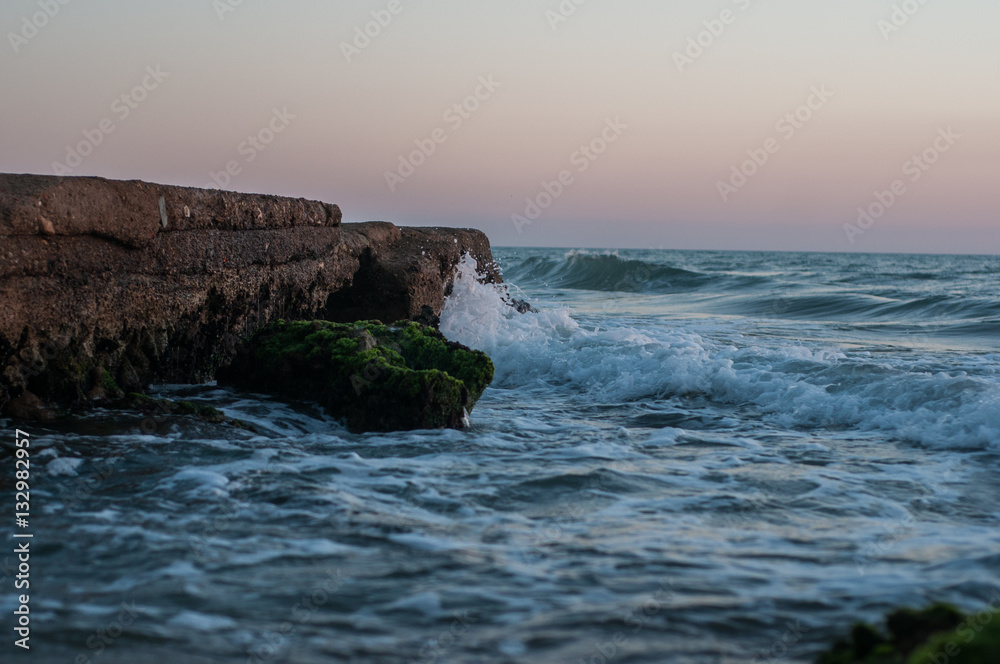 Crashing Waves