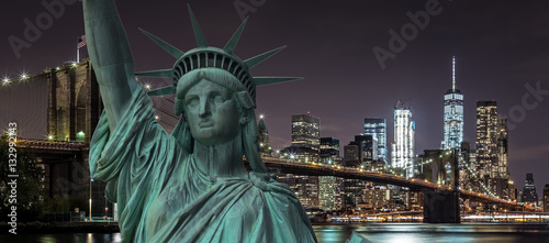 New York mir der Freiheitsstatur © Werner Weber