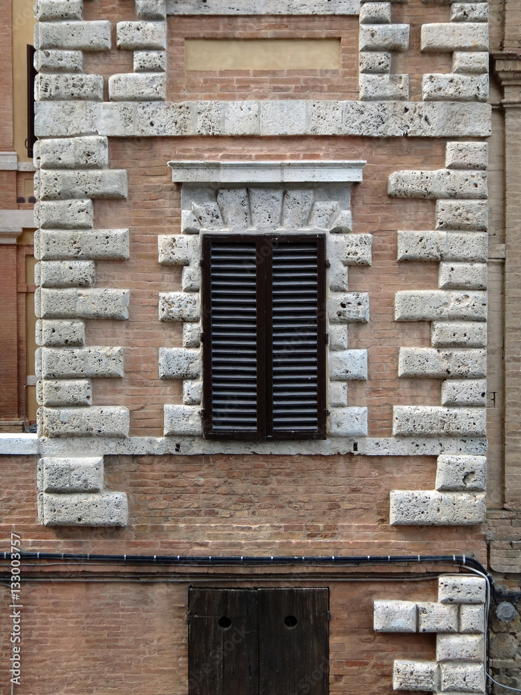 Obraz premium okiennice e Sienie