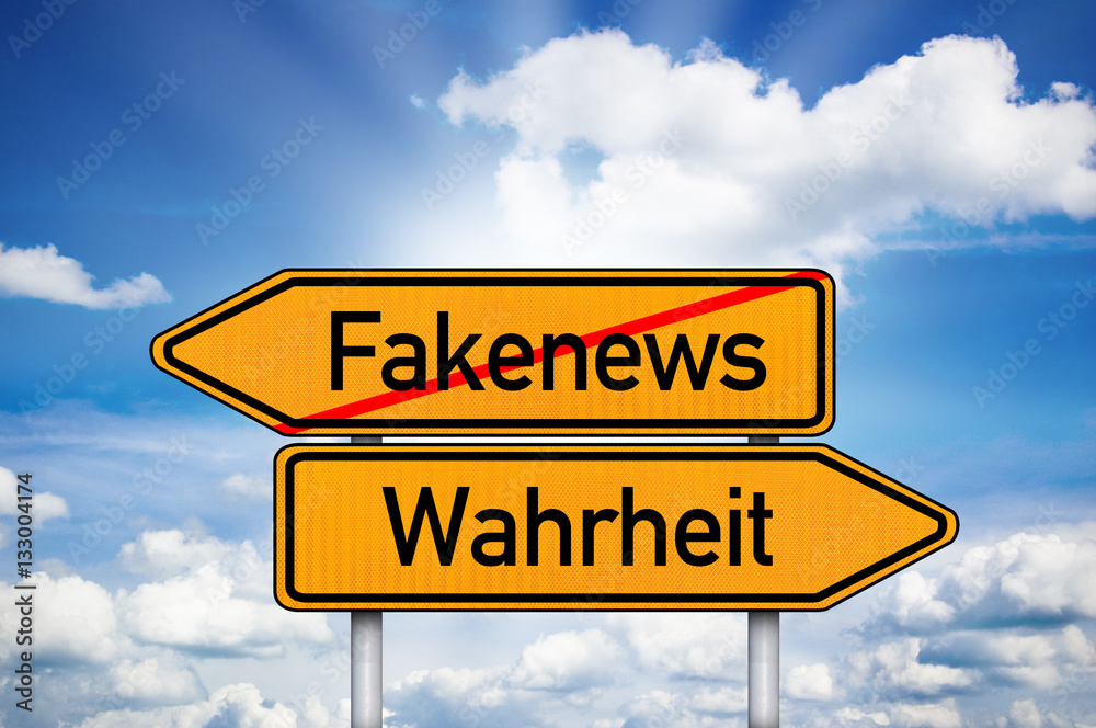Fototapeta premium Wahrheit Fakenews Fake News Falschmeldung