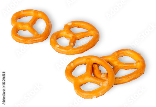 Some crunchy pretzels with salt