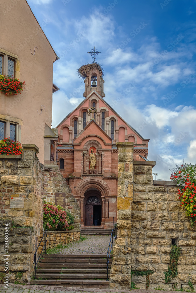 Obraz premium St. Leo Chapel, Eguisheim, Alsace, France