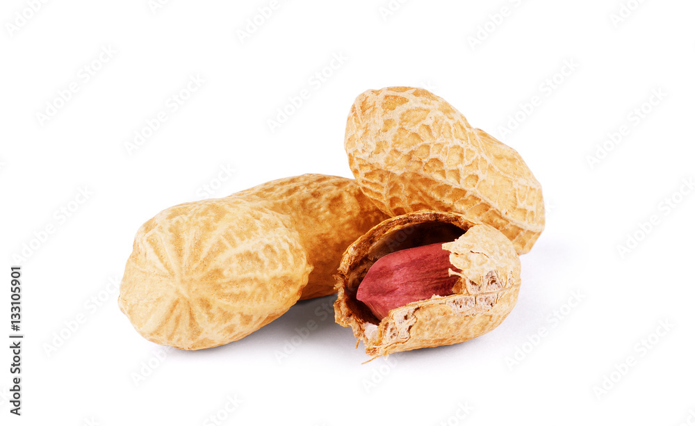 peanuts isolated on white background peanuts isolated on white background
