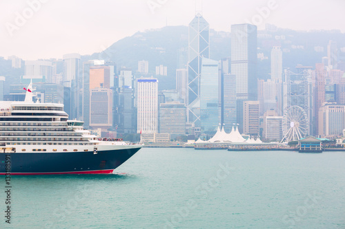 Victoria Harbour, Hong Kong © Patrick Foto