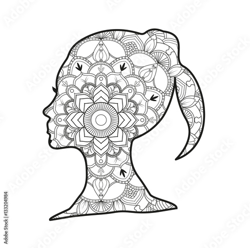 Vector illustration of a girl's  head mandala for coloring book, testa di donna mandala vettoriale da colorare antistress