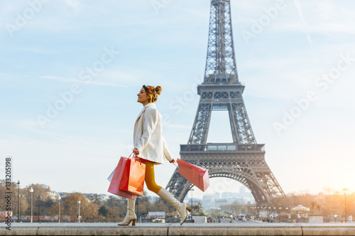 Young woman doing shopping in Paris © s4svisuals