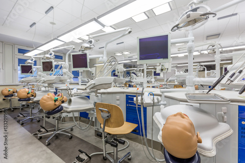 High-tech workstations in dental classroom