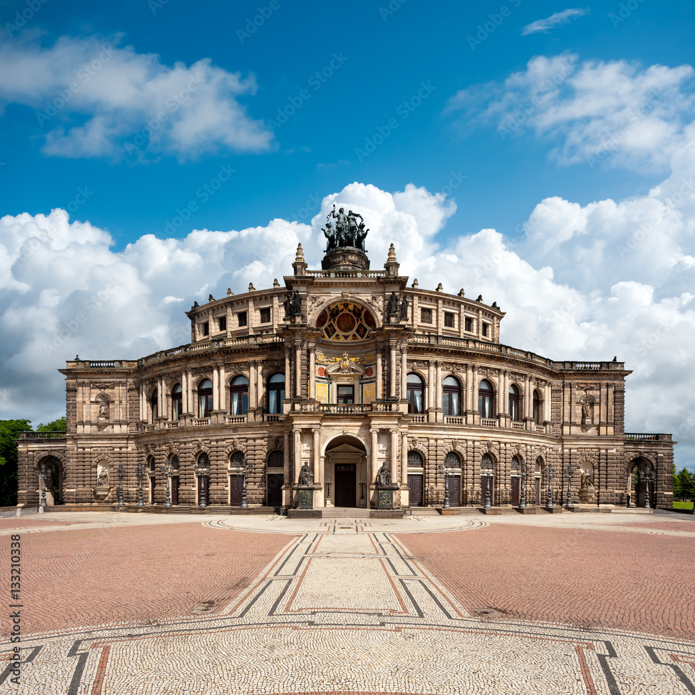 Dresden opera theatre
