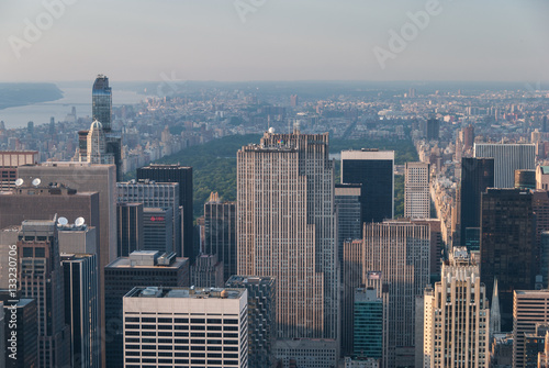 Aerial of Manhattan skyscrapers and Central Park © Neeqolah