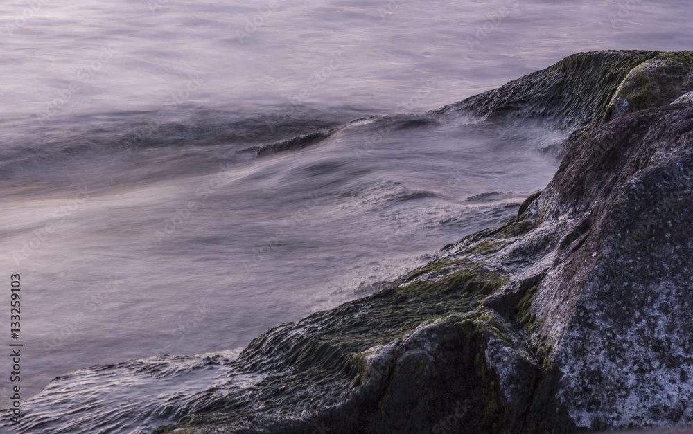 Fototapeta premium Waves and stones. North lake.