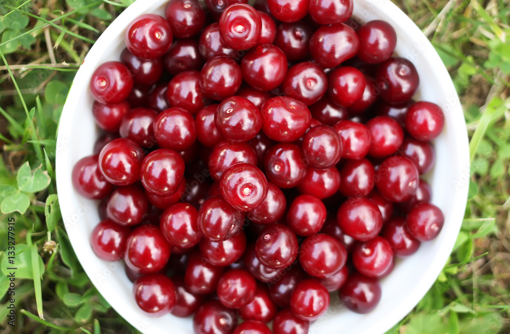 Fresh ripe cherries Fresh ripe cherries